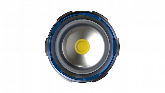 ��� �� ���� 5000LM NEWTEC CARBON FLASH 5000
